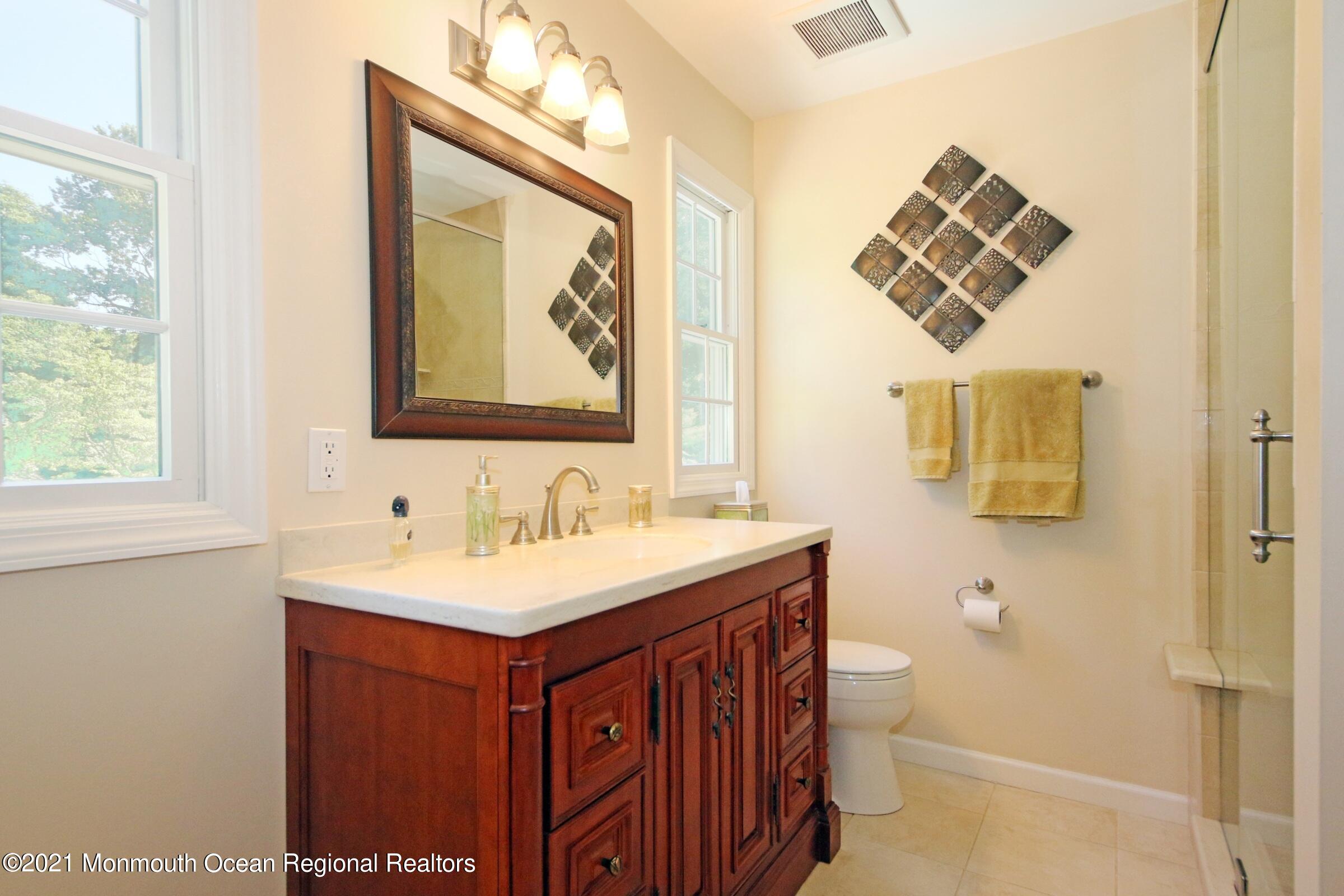 67 Chestnut Ridge Road Holmdel, NJ 07733 - Photo 22 of 40 master Bath