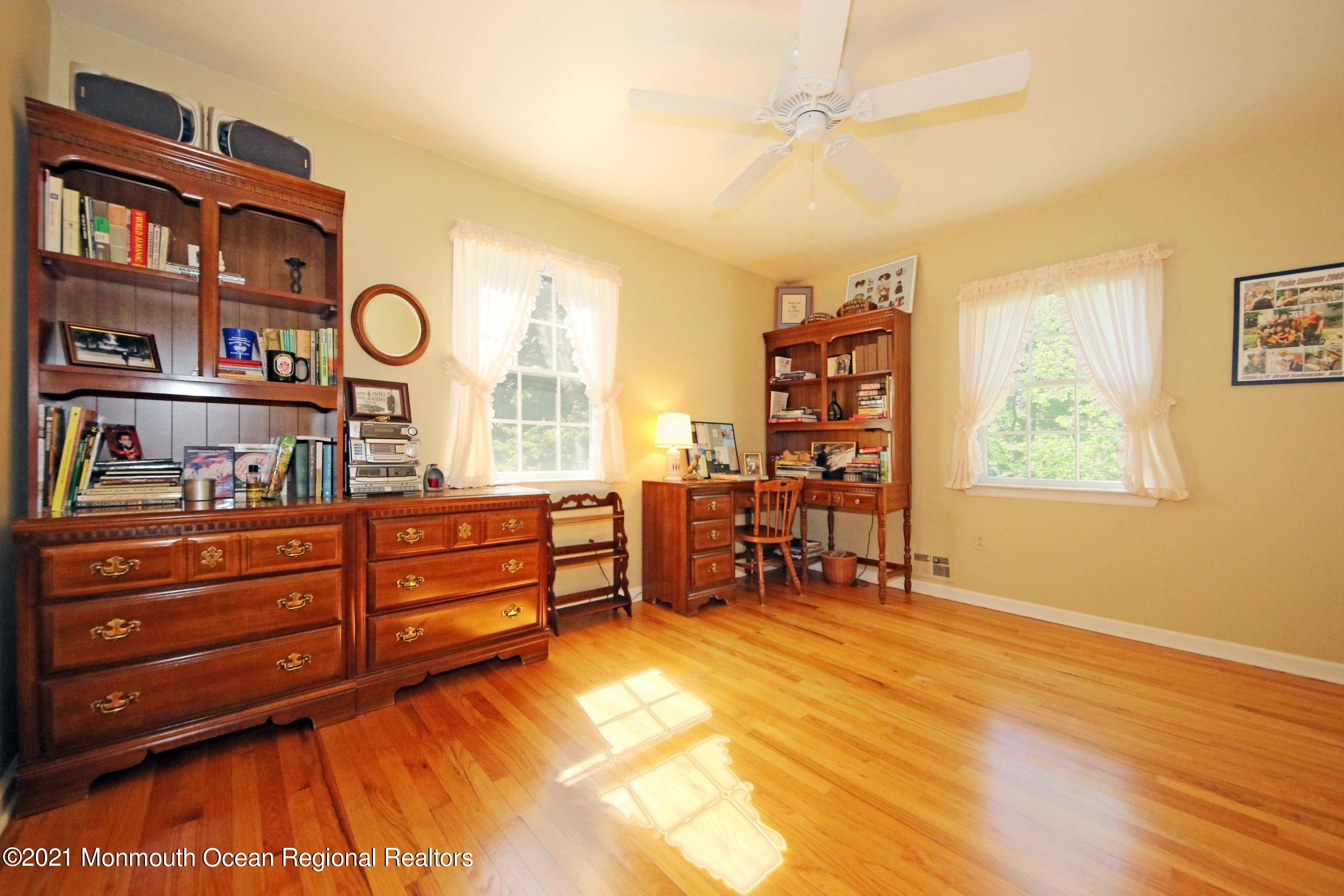 67 Chestnut Ridge Road Holmdel, NJ 07733 - Photo 26 of 40 Bedroom