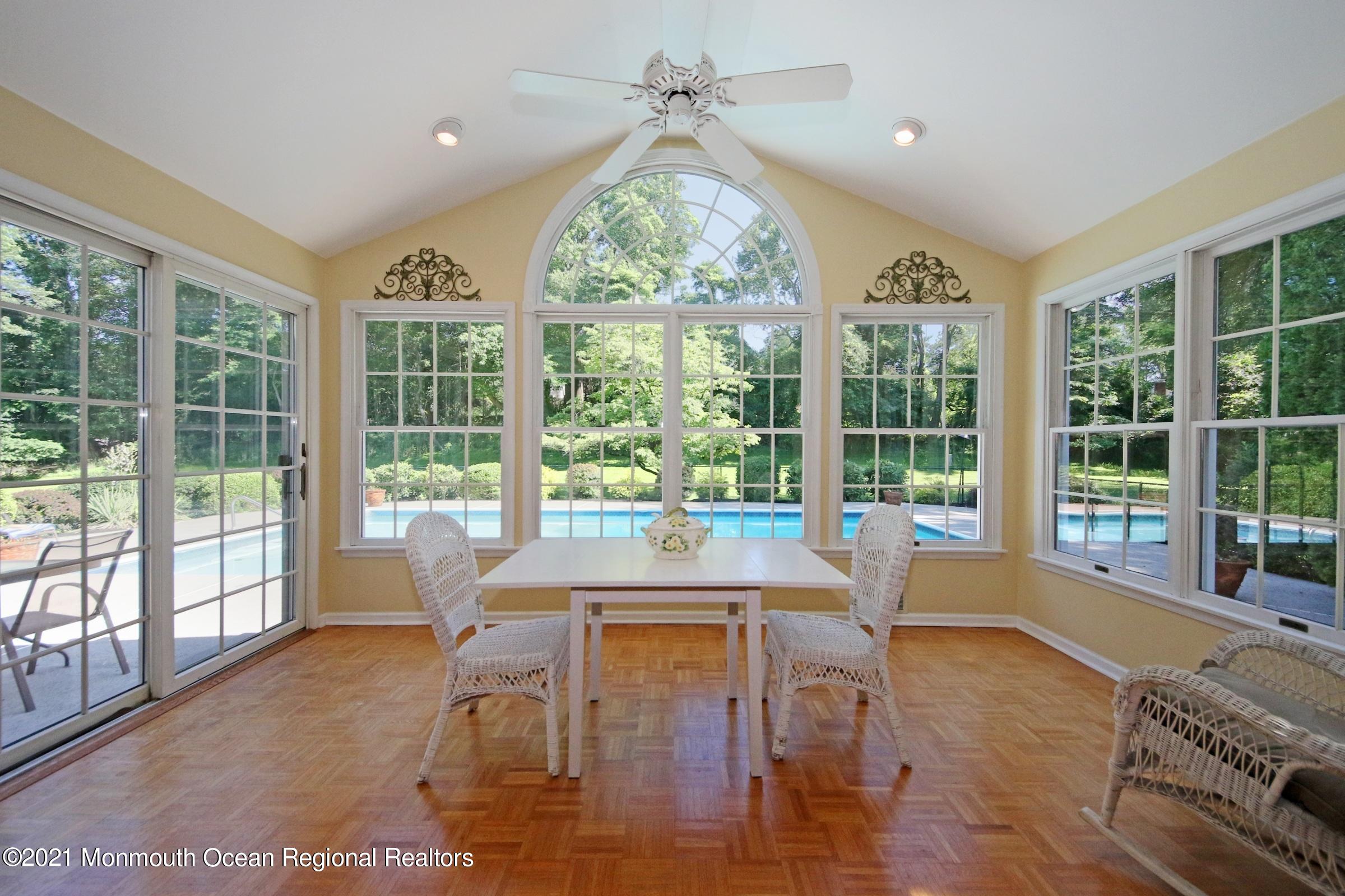 67 Chestnut Ridge Road Holmdel, NJ 07733 - Photo 10 of 40 Sun Room