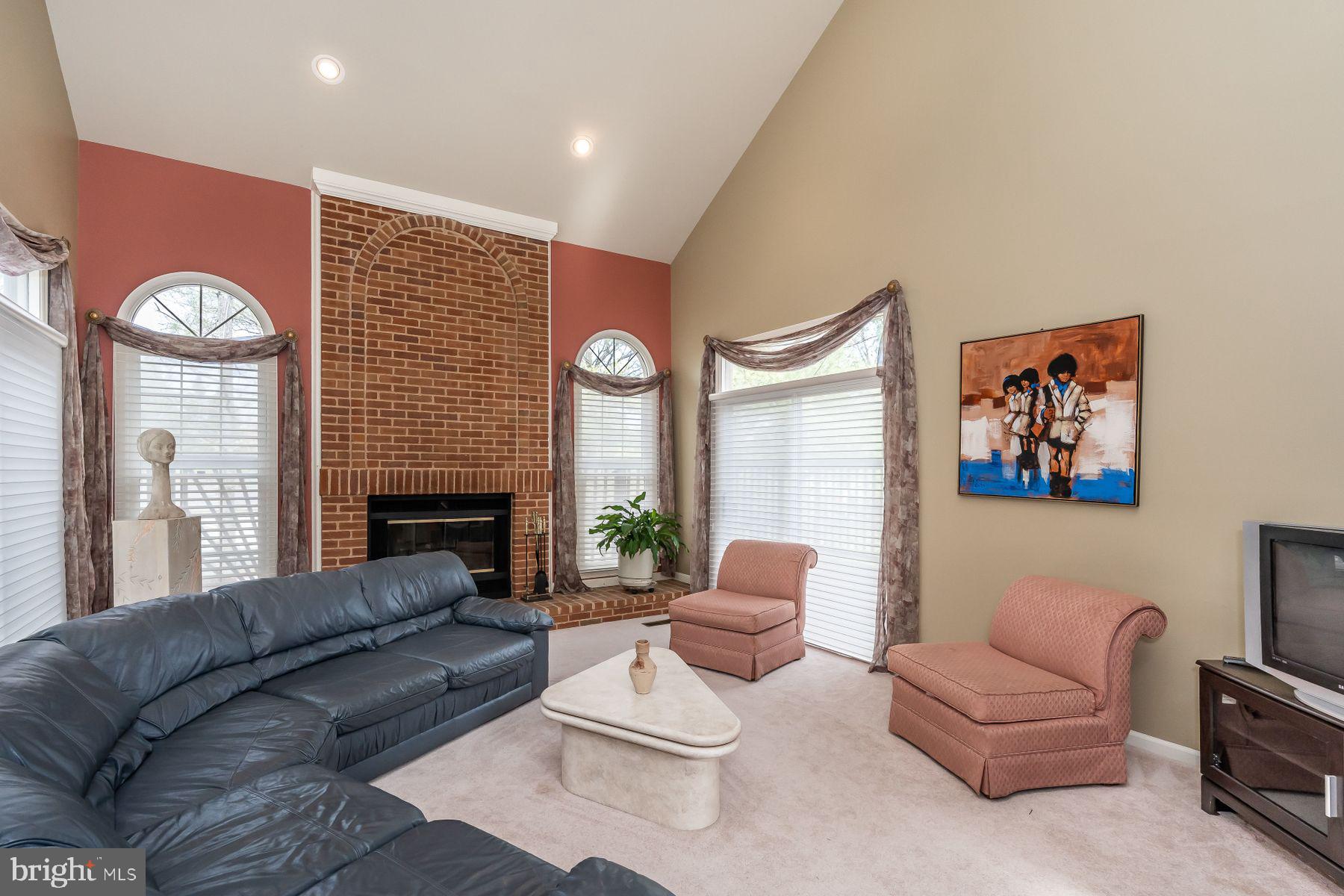 2430 Sunset Farm Road Ellicott City, MD 21042 - Photo 18 of 47 Family Room