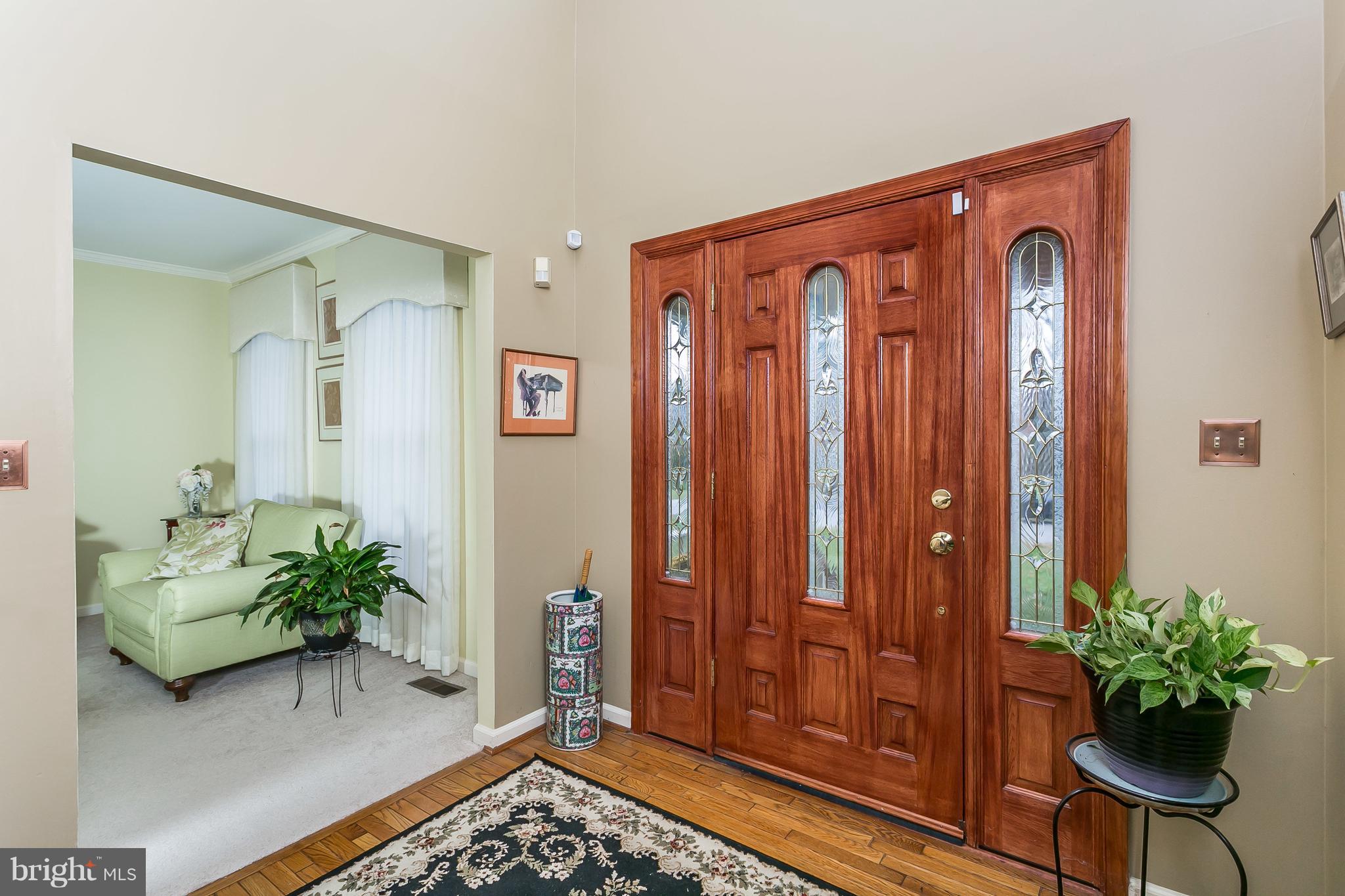 2430 Sunset Farm Road Ellicott City, MD 21042 - Photo 3 of 47 Grand Foyer Entrance