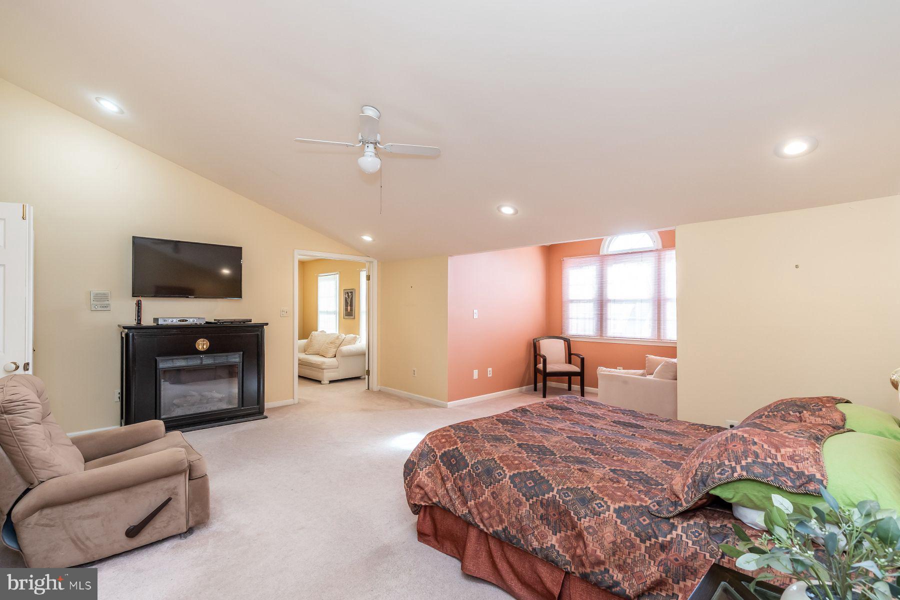 2430 Sunset Farm Road Ellicott City, MD 21042 - Photo 26 of 47 Master Bedroom