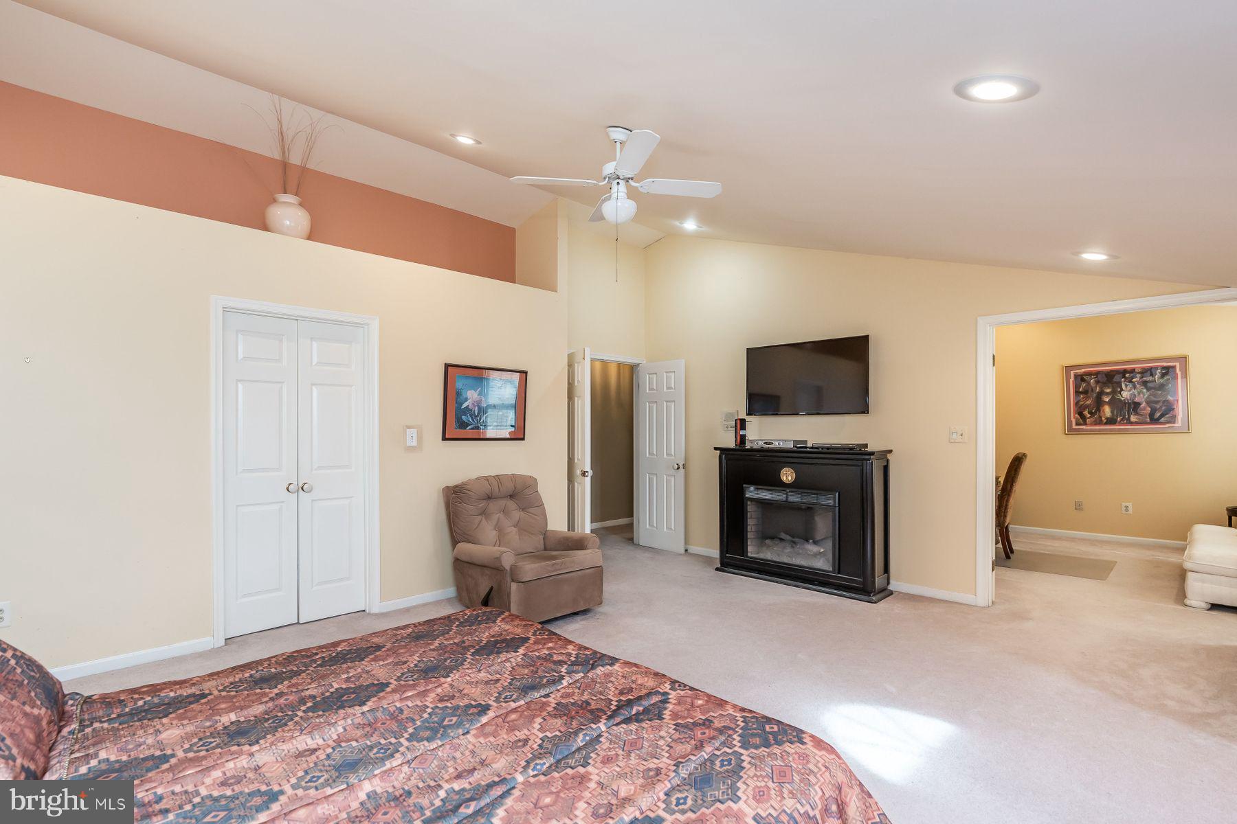 2430 Sunset Farm Road Ellicott City, MD 21042 - Photo 27 of 47 Master Bedroom