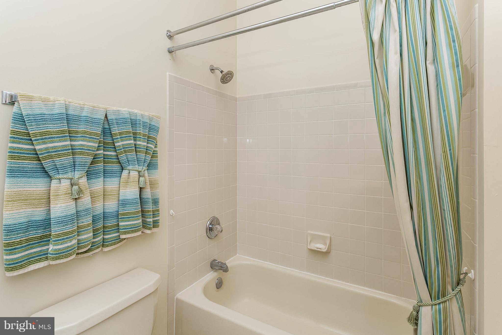 2430 Sunset Farm Road Ellicott City, MD 21042 - Photo 42 of 47 Bathroom #2