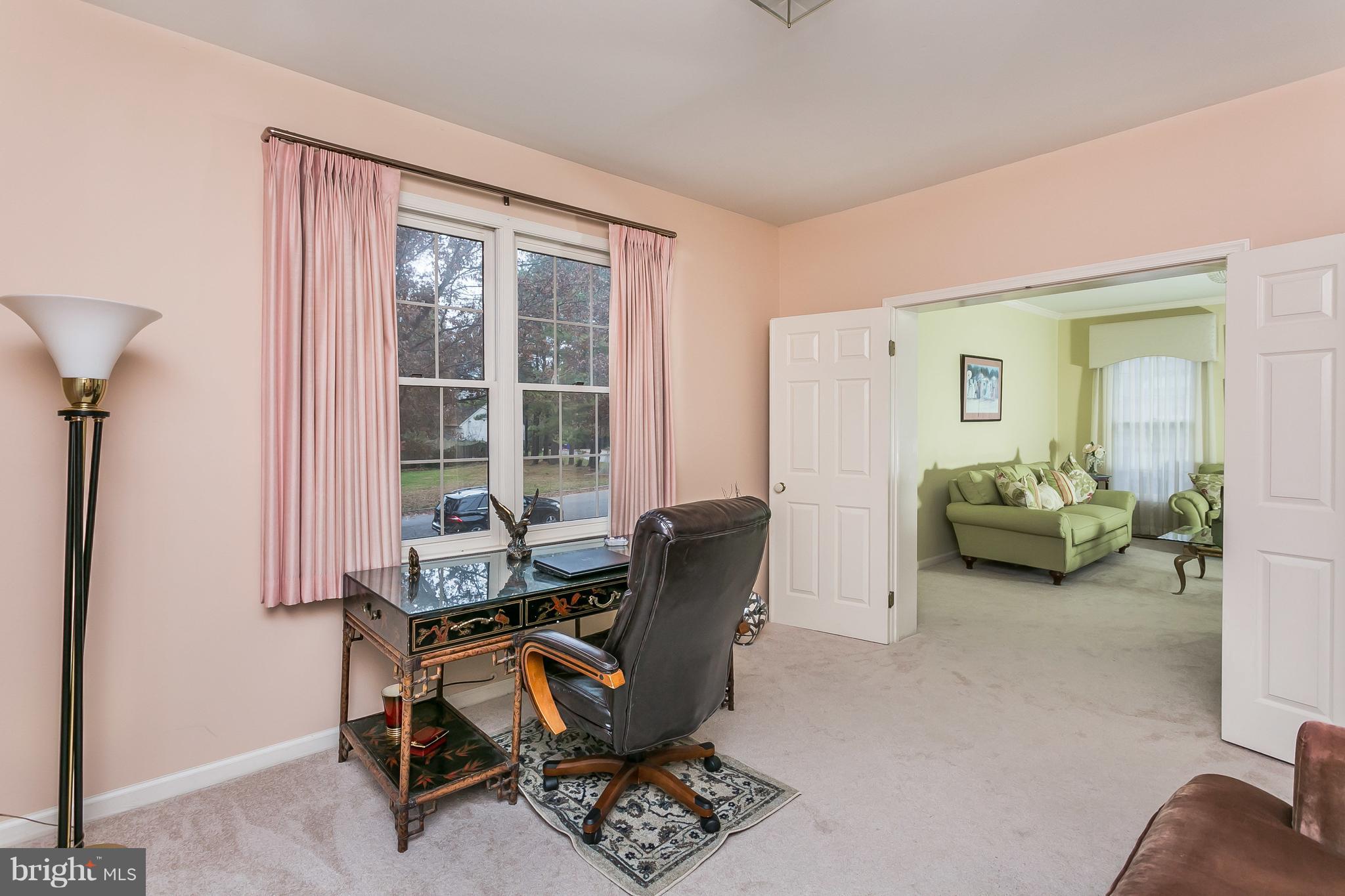 2430 Sunset Farm Road Ellicott City, MD 21042 - Photo 7 of 47 Library