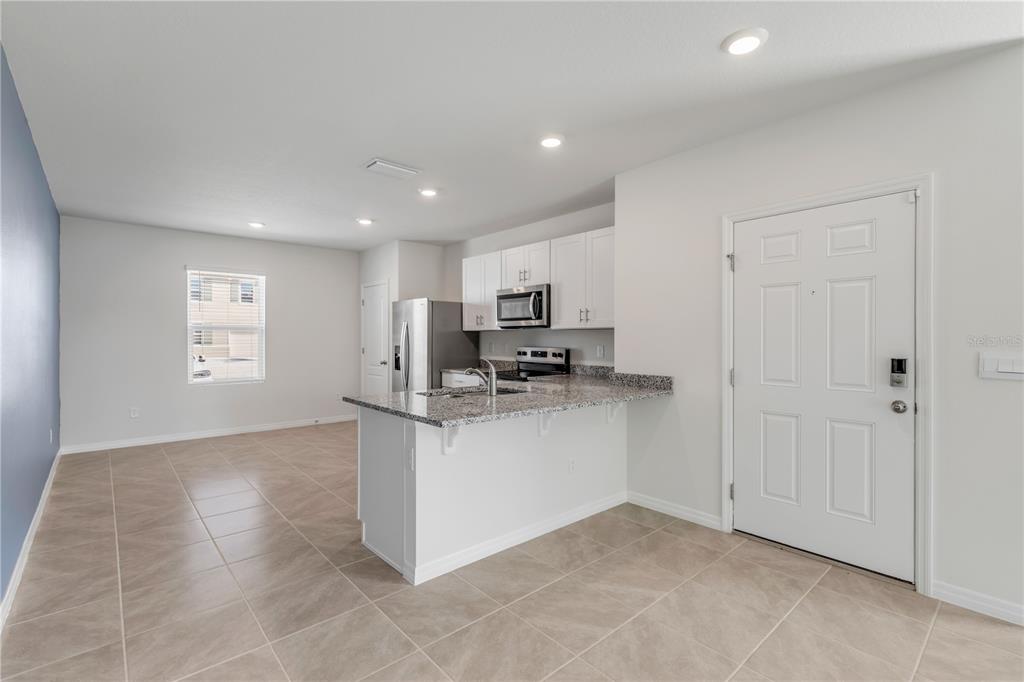 2725 Silver Canoe Drive Edgewater, FL 32141 - Photo 12 of 33