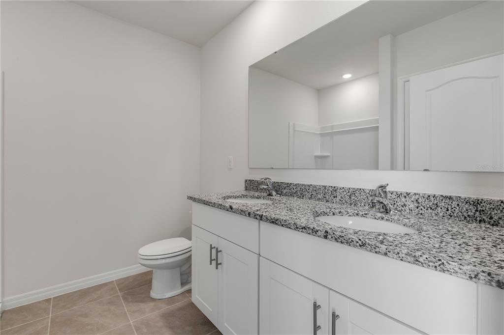 2725 Silver Canoe Drive Edgewater, FL 32141 - Photo 20 of 33