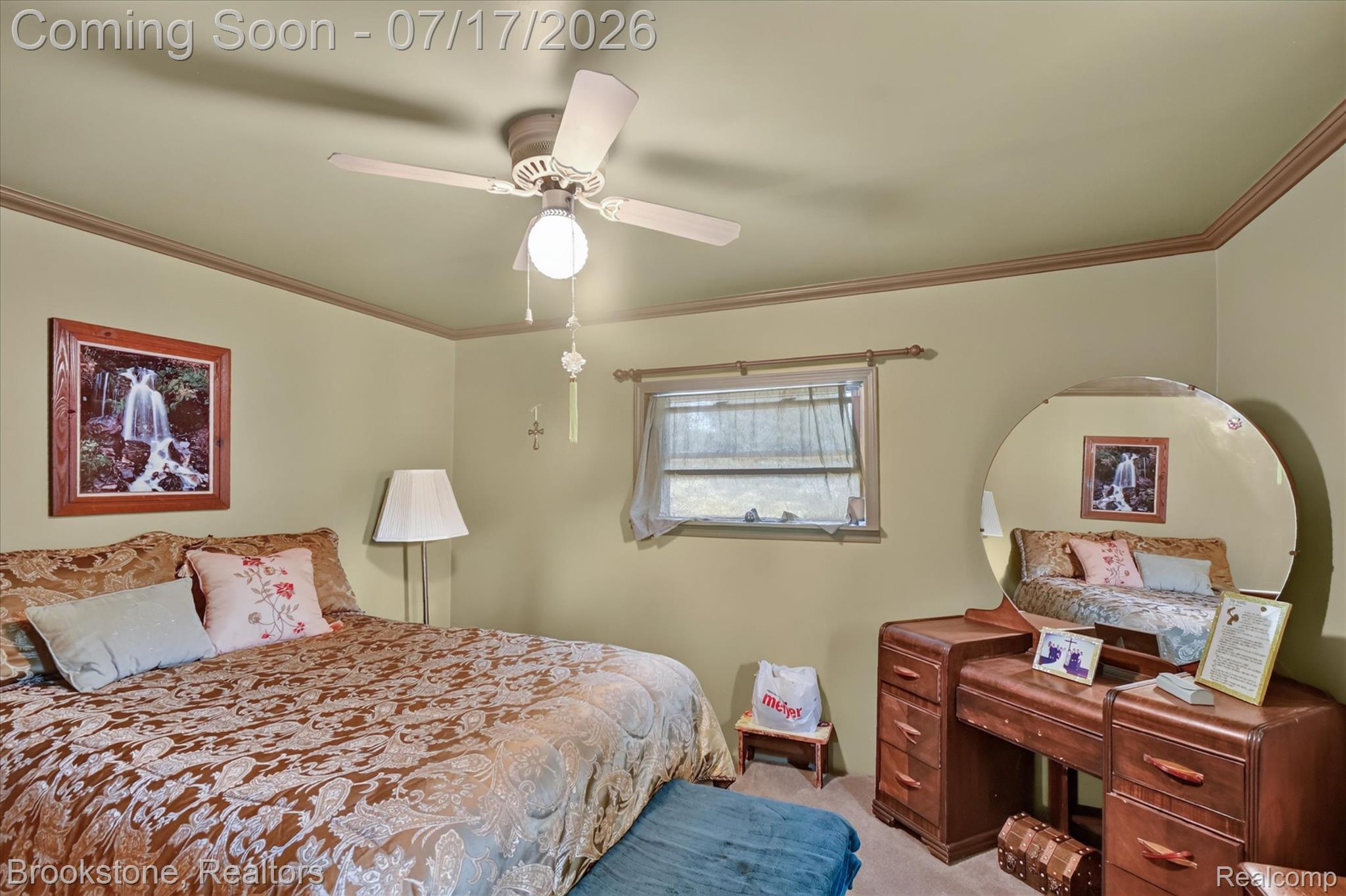 22025 Lakefield Road Merrill, MI 48637 - Photo 17 of 47 Ceiling fan with integrated lighting