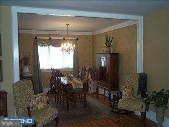 99 Newtown Road Warminster, PA 18974 - Photo 4 of 6 Dining Room