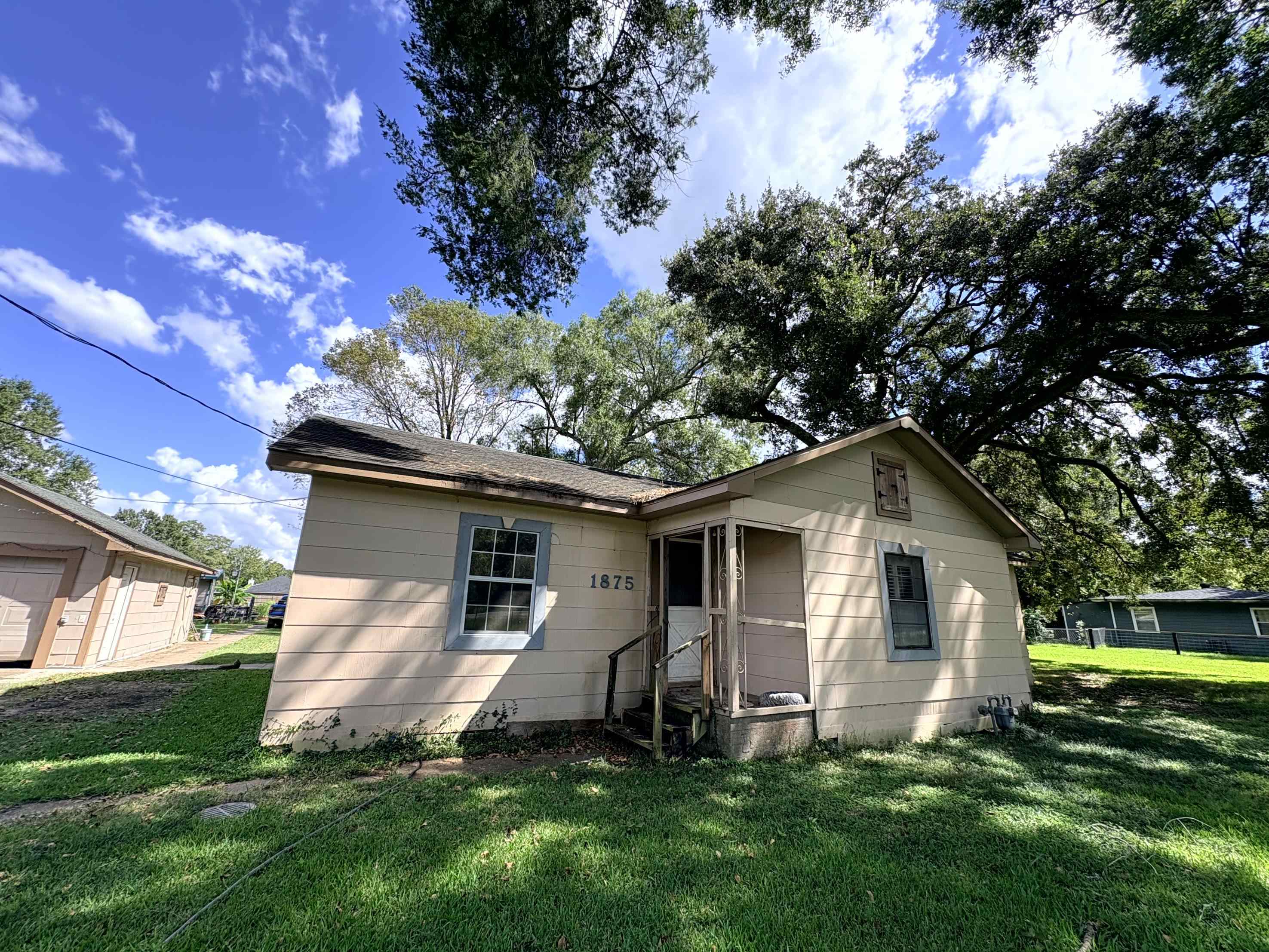 1875 Wescalder Road Beaumont, TX 77707 - Photo 10 of 27