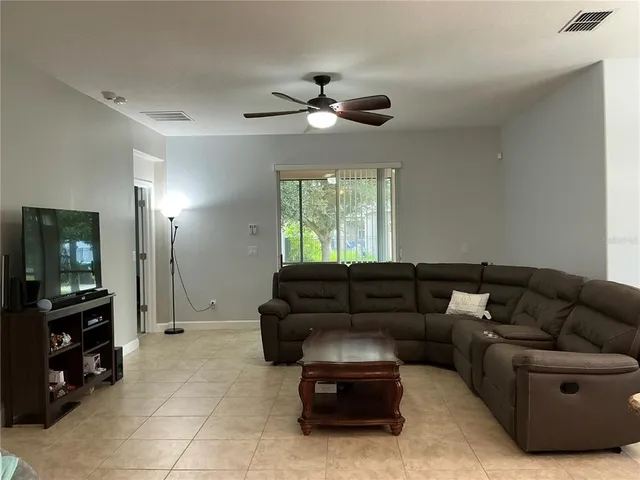 $2,850 | 15662 Signature Drive, Winter Garden, FL 34787