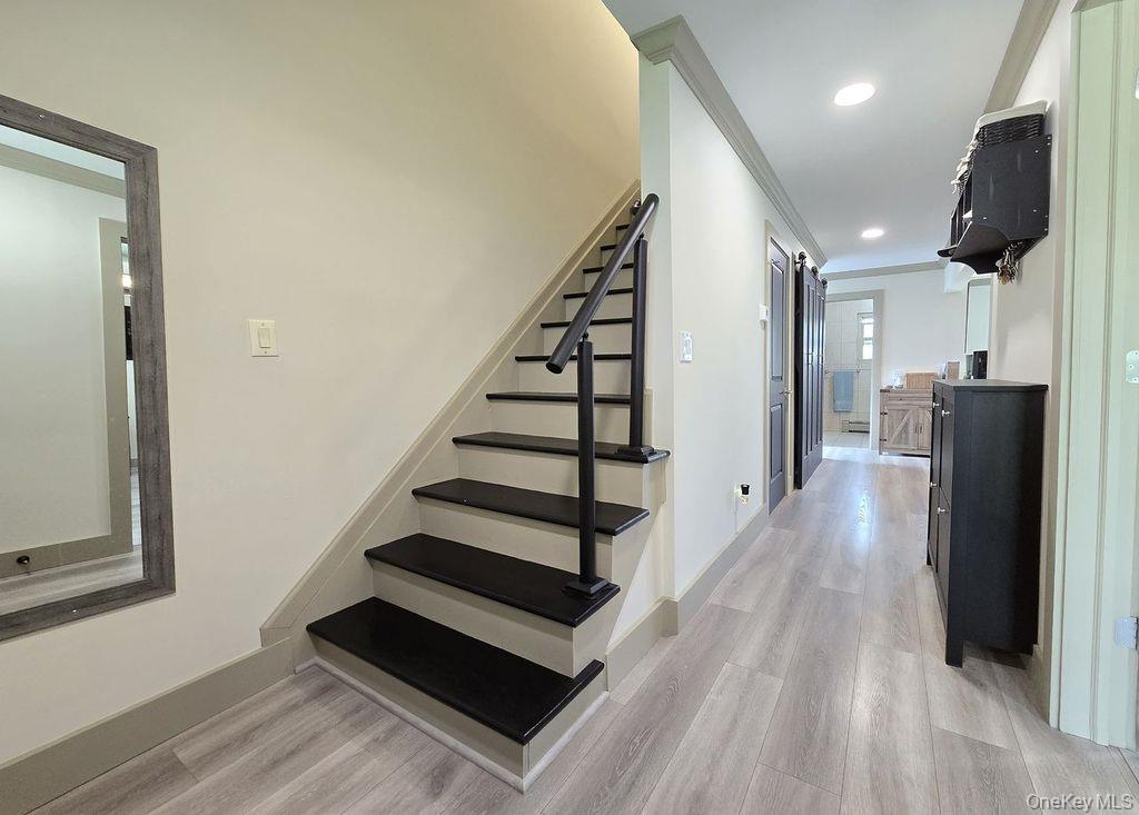 27 Ridgewood Avenue Selden, NY 11784 - Photo 14 of 35