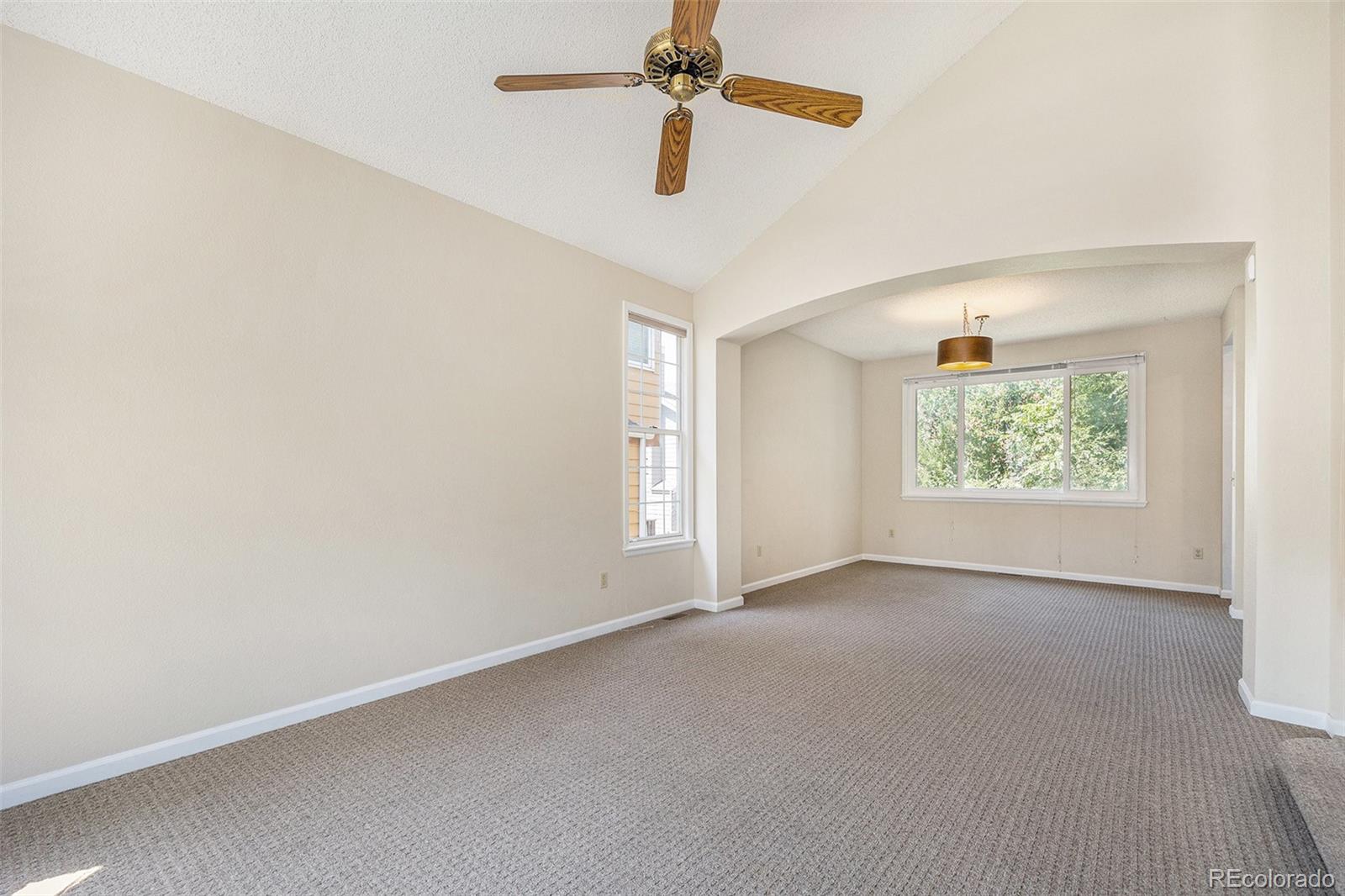 5492 South Cathay Way Centennial, CO 80015 - Photo 4 of 20