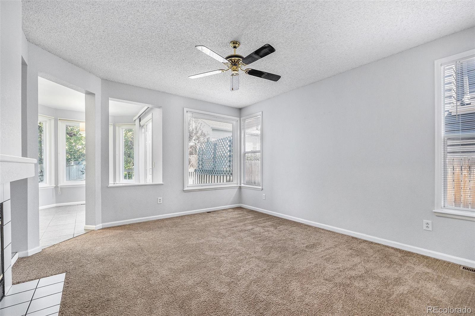 5492 South Cathay Way Centennial, CO 80015 - Photo 9 of 20