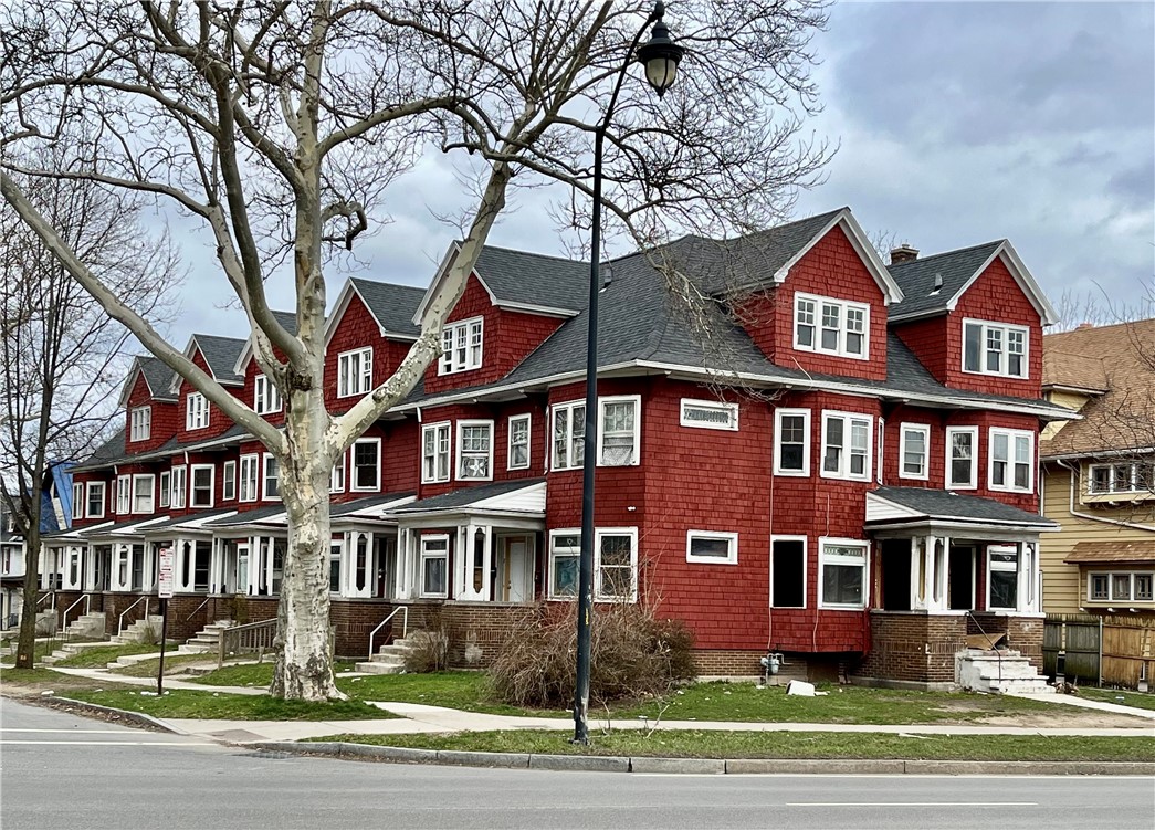 2 Clay Avenue Rochester, NY 14613 - Photo 1 of 15