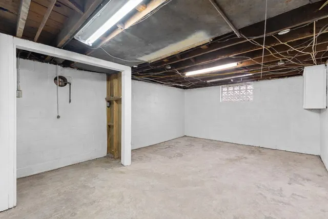 $139,900 | 1807 Teel Avenue, Lansing, MI 48910