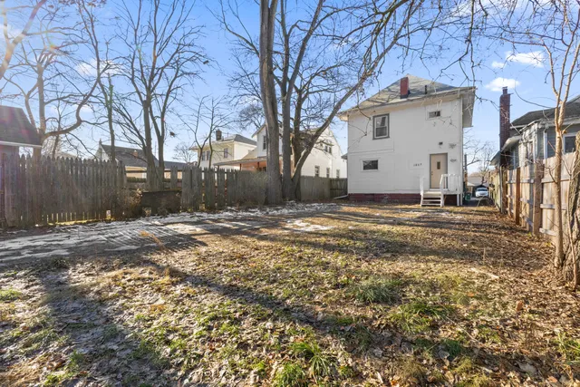 $139,900 | 1807 Teel Avenue, Lansing, MI 48910