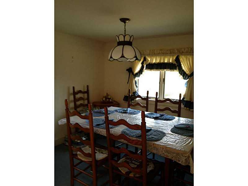 144 Patten Point Road Spruce Head, ME 04859 - Photo 8 of 34 Dining Room.