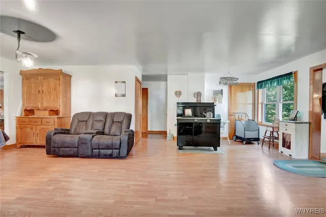 $349,900 | 11692 Highway 19, Hume, NY 14735