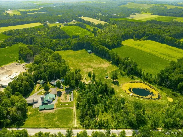 $349,900 | 11692 Highway 19, Hume, NY 14735