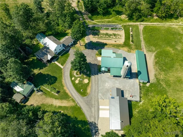 $349,900 | 11692 Highway 19, Hume, NY 14735