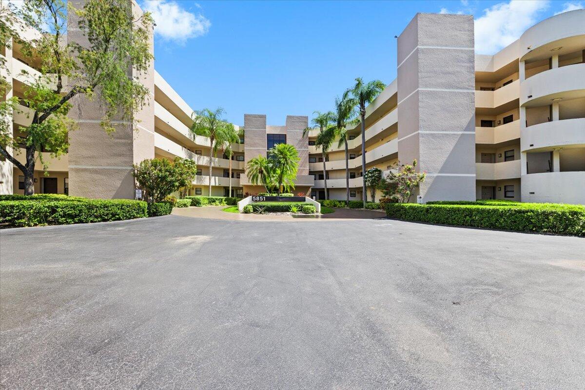 5851 Camino Del Sol, Unit 203 Boca Raton, FL 33433 - Photo 32 of 33 5851 Camino Del Sol, 203