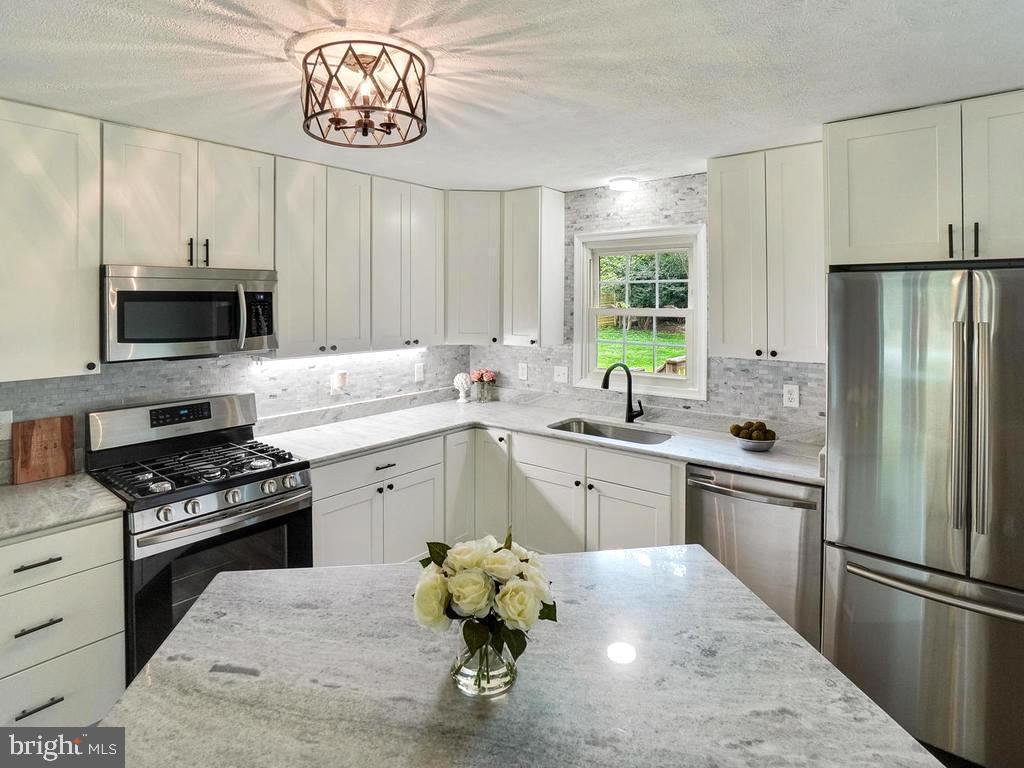 4301 Bartholows Road Mount Airy, MD 21771 - Photo 1 of 32 Gallery Image 1