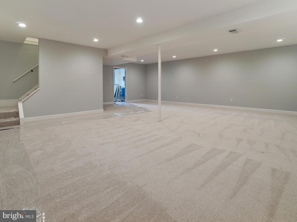 4301 Bartholows Road Mount Airy, MD 21771 - Photo 23 of 32 Gallery Image 23