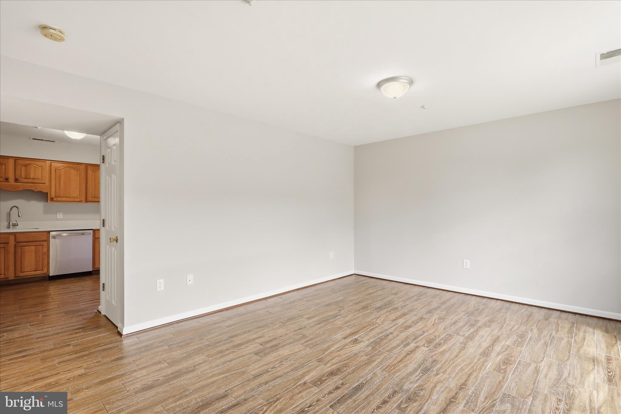 309 East Ridge Drive Hagerstown, MD 21740 - Photo 5 of 28