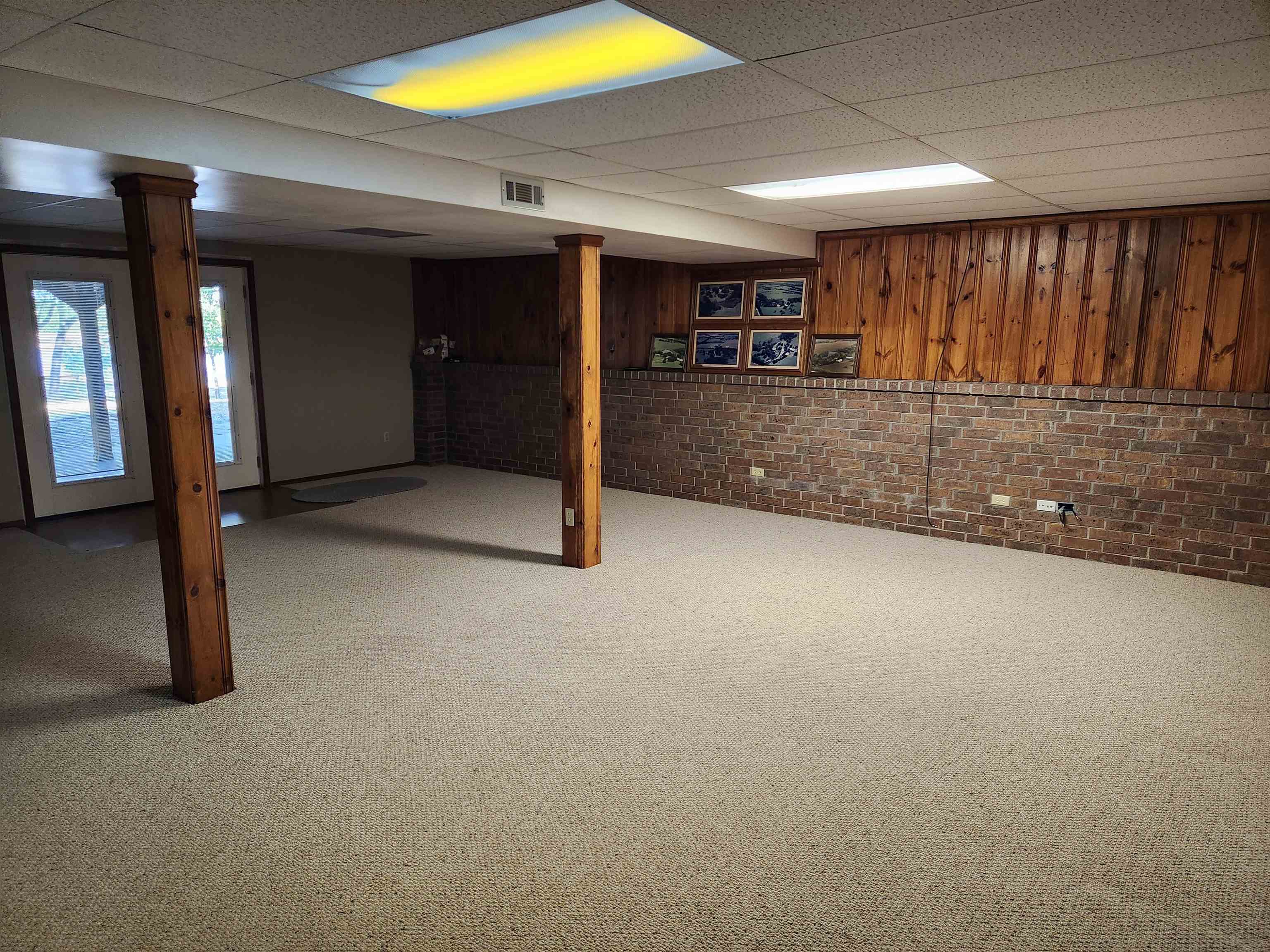 14432 91st Road Winfield, KS 67156 - Photo 21 of 35