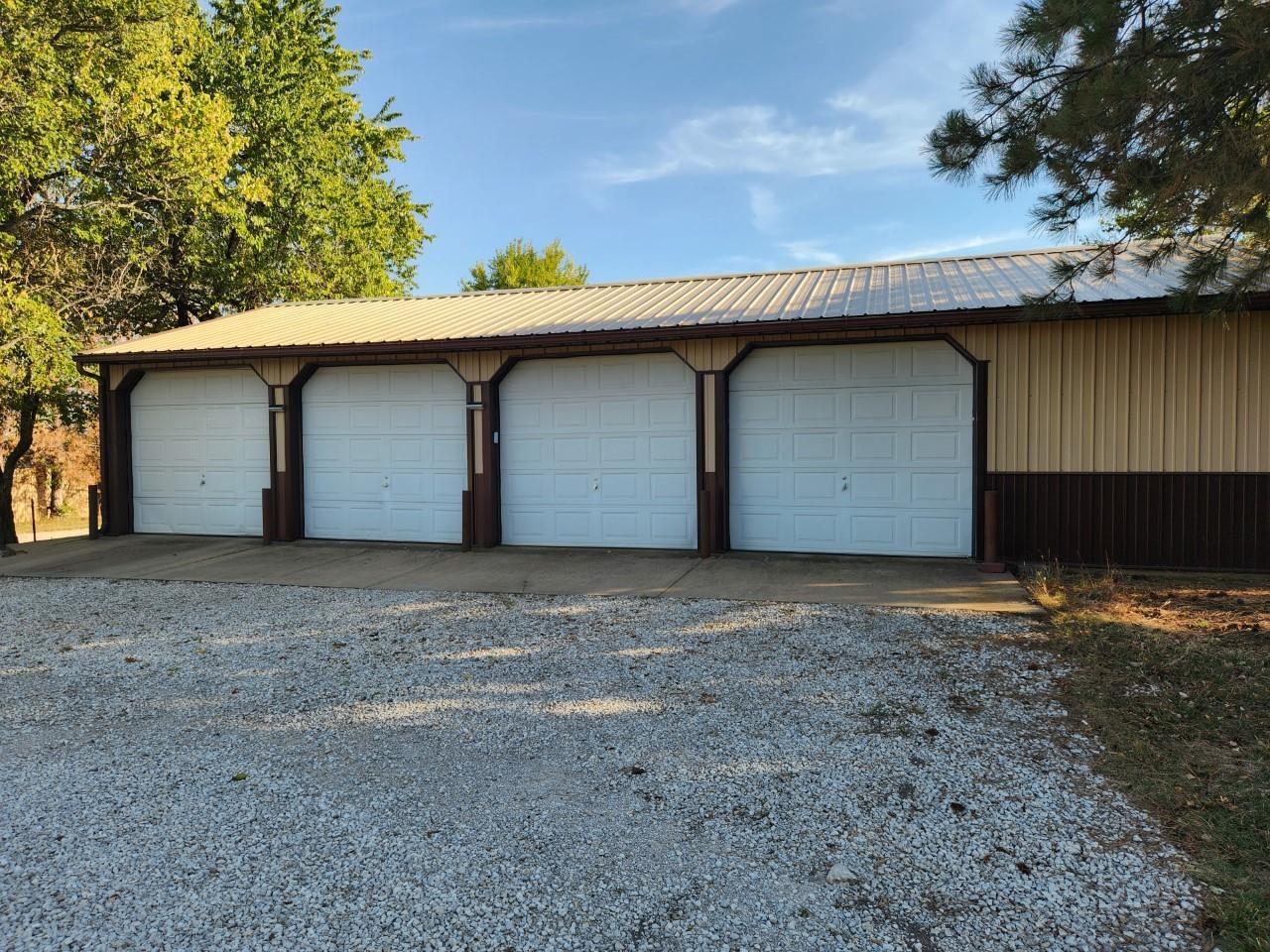 14432 91st Road Winfield, KS 67156 - Photo 26 of 35