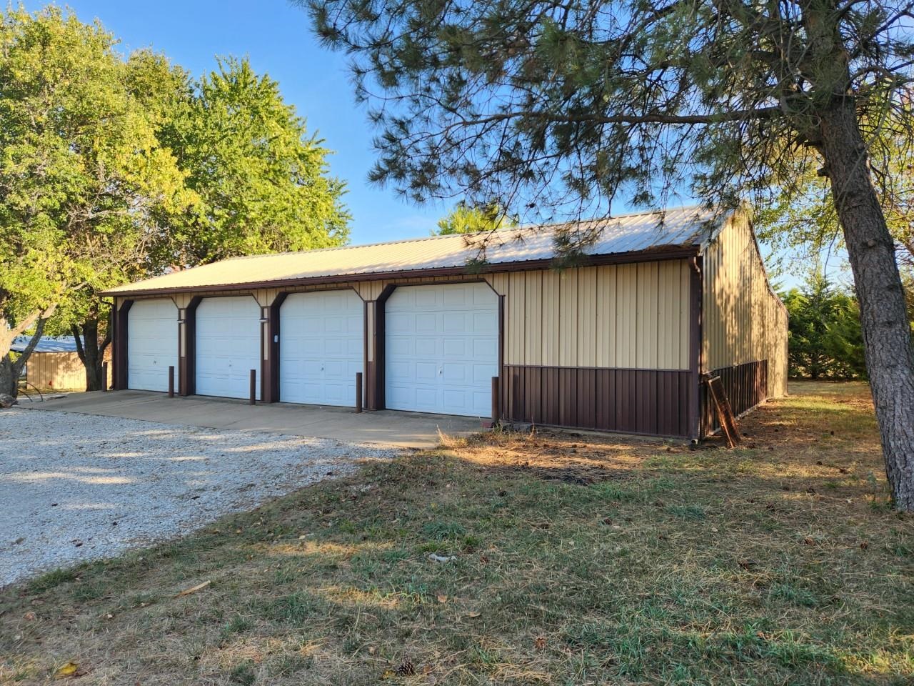 14432 91st Road Winfield, KS 67156 - Photo 28 of 35