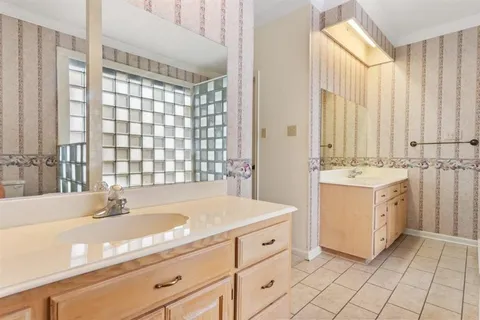 $255,000 | 4817 Riverridge Drive, Lake Charles, LA 70605