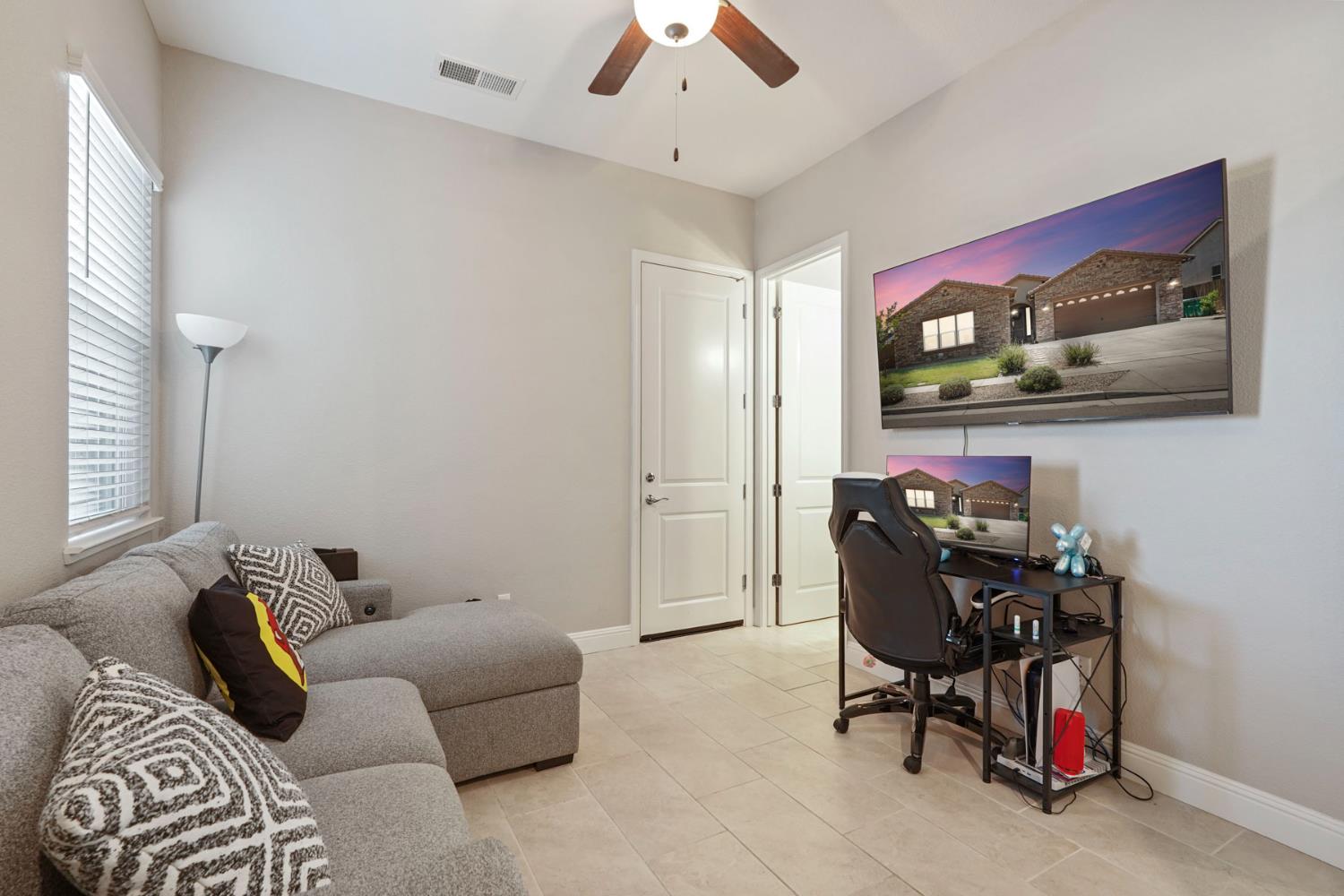 2013 Van Ruiten Drive Lodi, CA 95242 - Photo 39 of 56