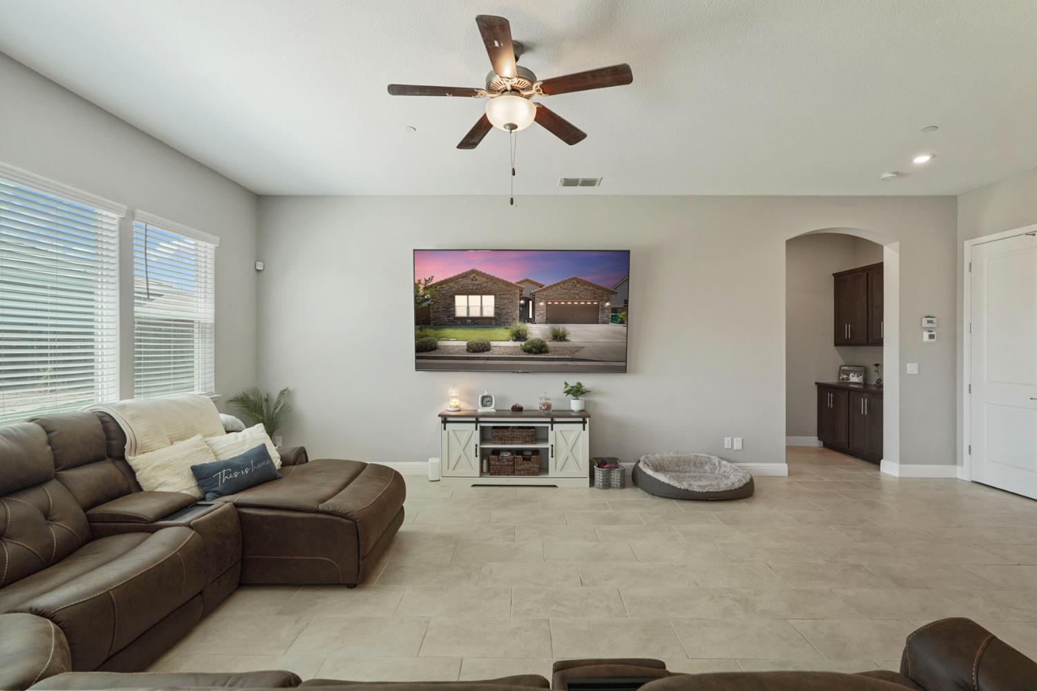 2013 Van Ruiten Drive Lodi, CA 95242 - Photo 47 of 56