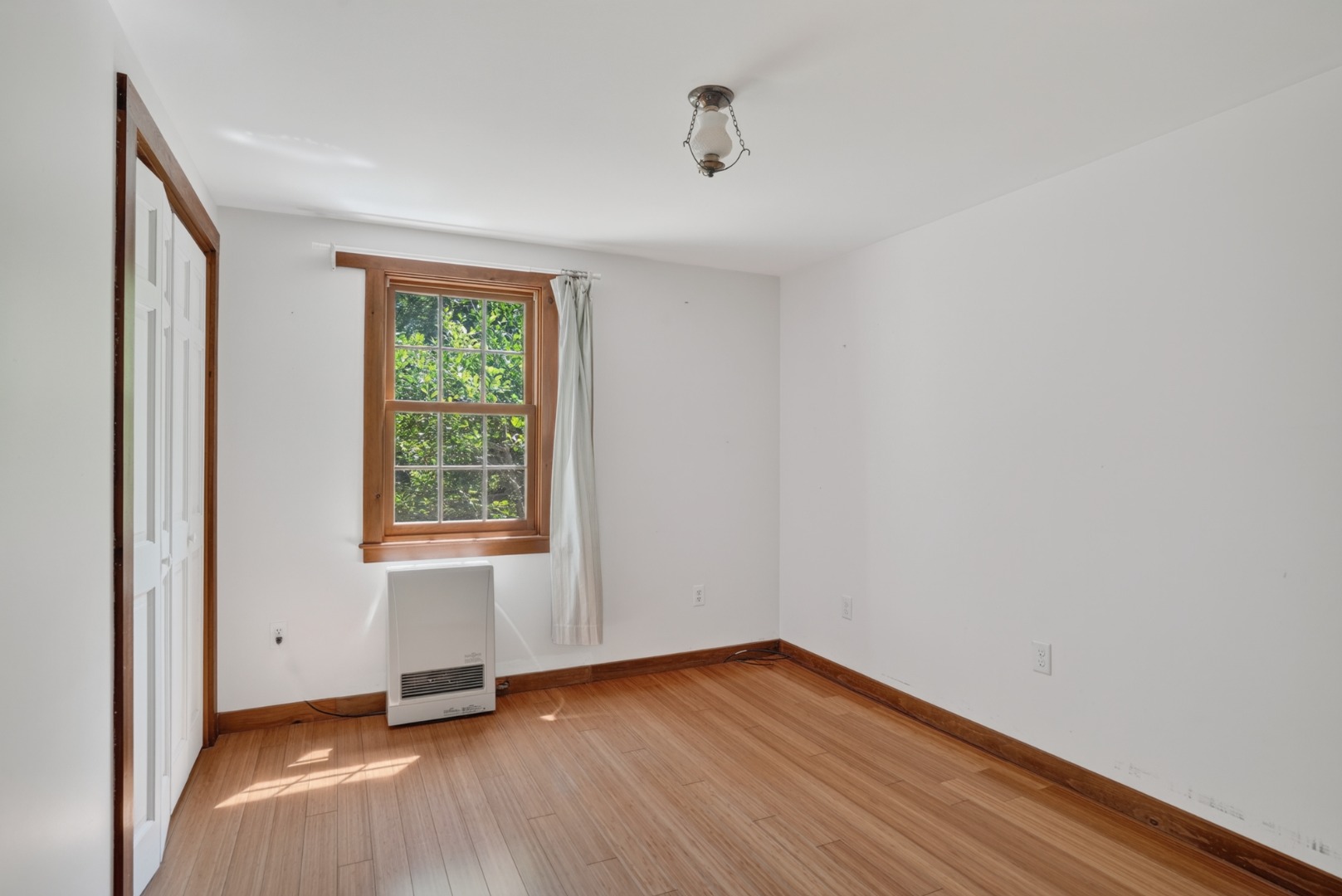 150 Field View Lane West Tisbury, MA 02568 - Photo 12 of 20 Spacious 2nd floor bedroom