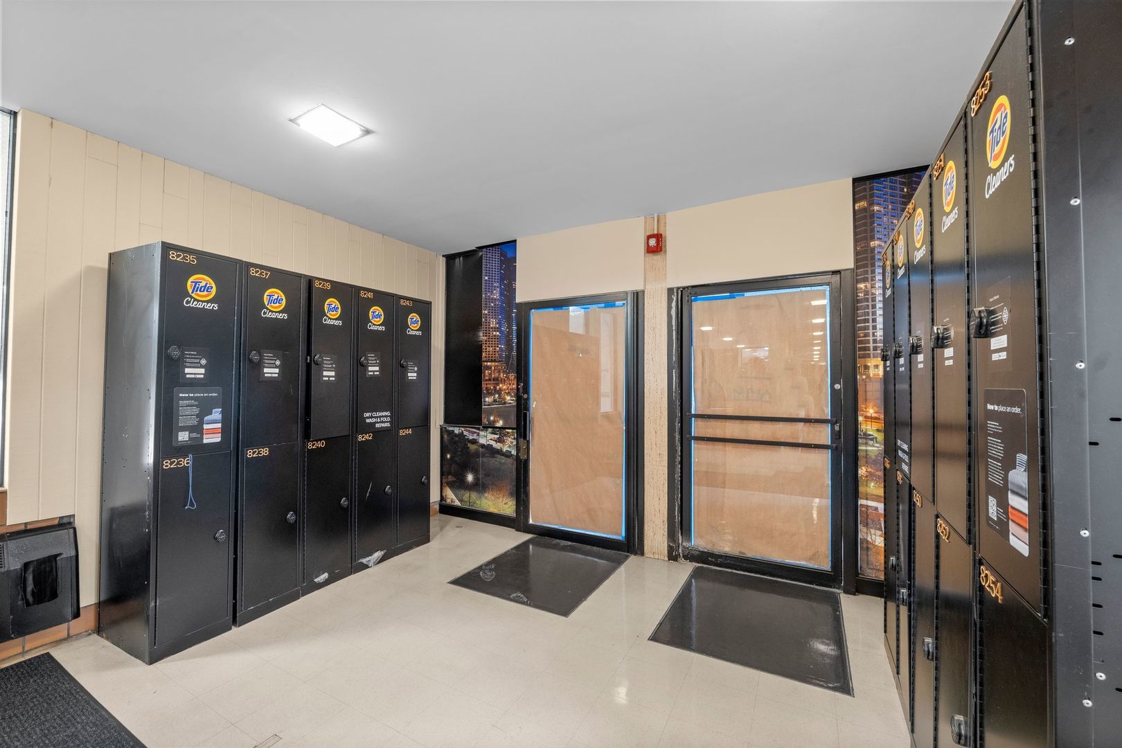 400 East Randolph Street, Unit 3702 Chicago, IL 60601 - Photo 26 of 27