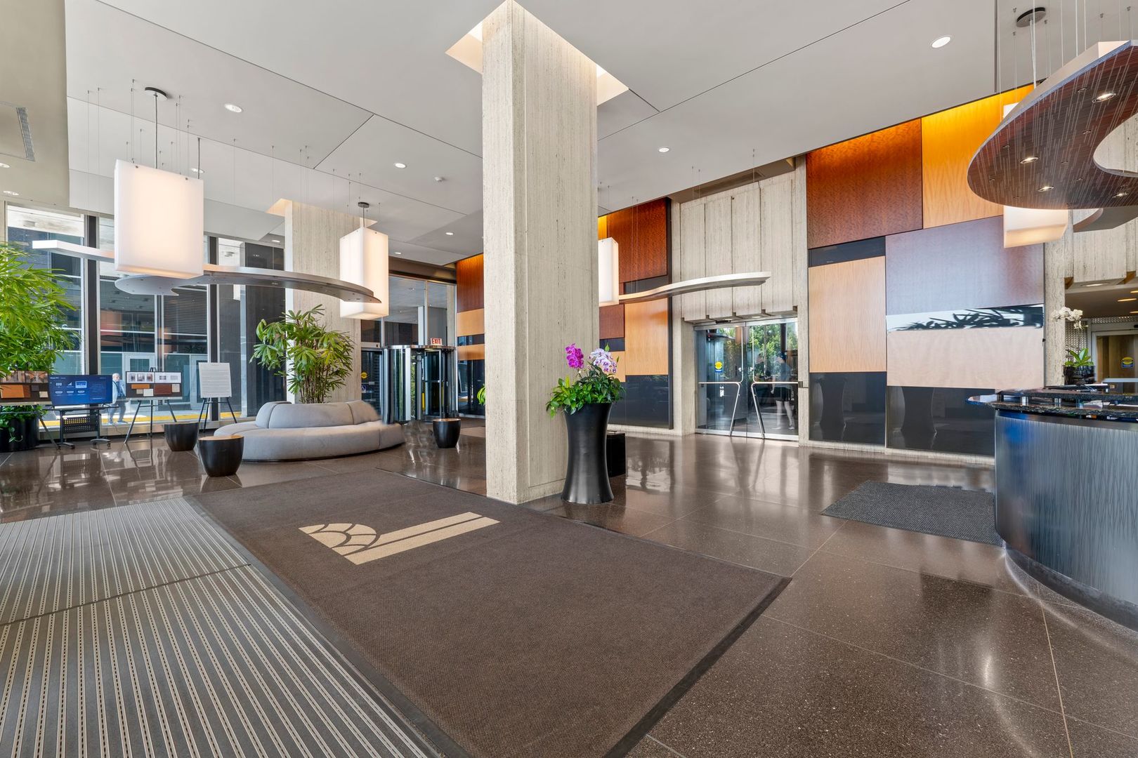 400 East Randolph Street, Unit 3702 Chicago, IL 60601 - Photo 8 of 27