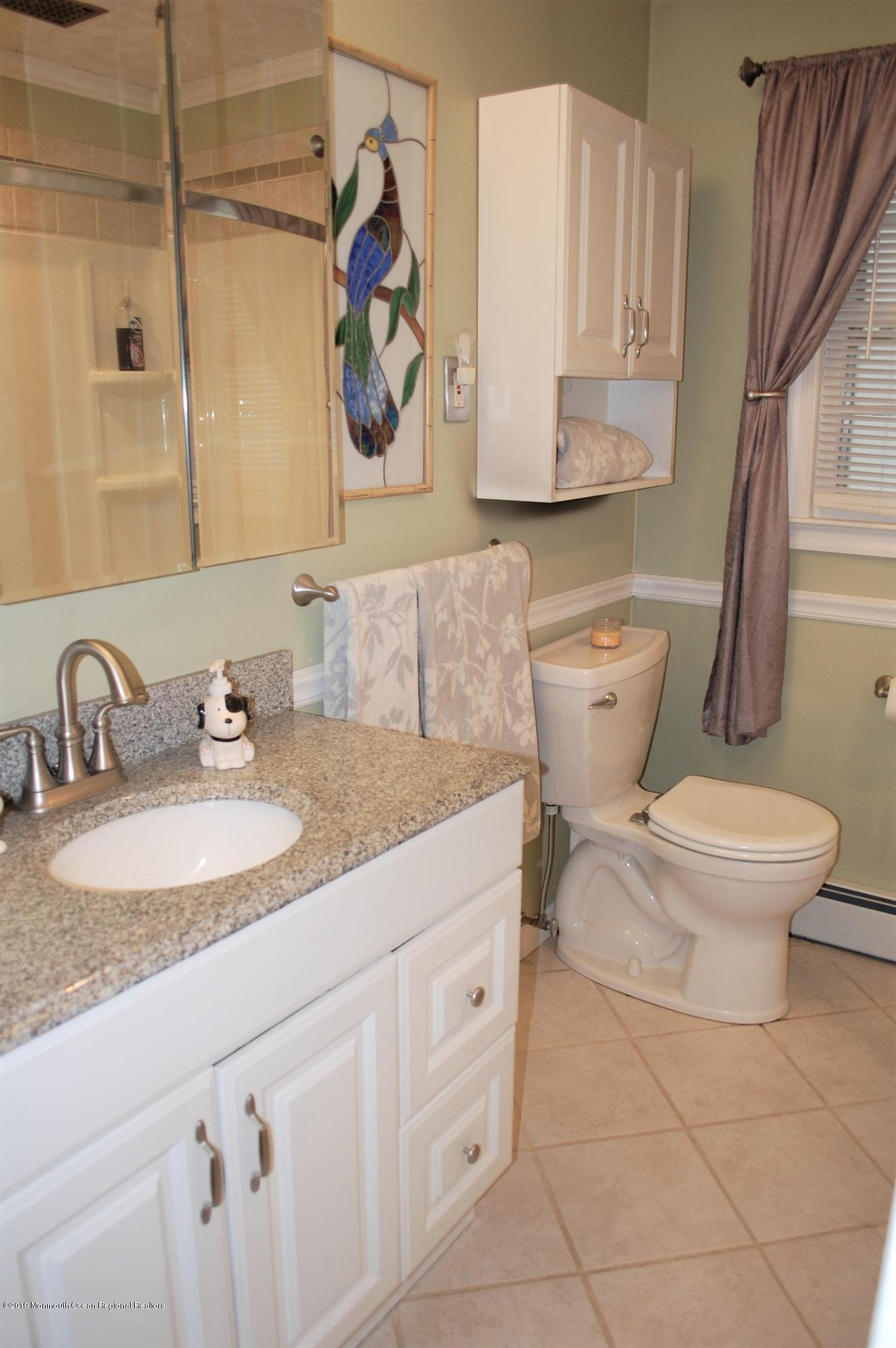 11 Texas Road Matawan, NJ 07747 - Photo 9 of 27 7 bathroom