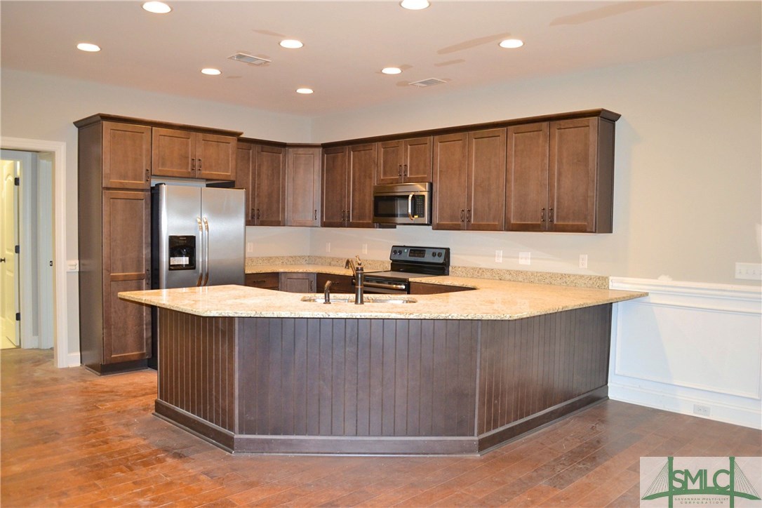 208 Sandy Springs Drive Rincon, GA 31326 - Photo 6 of 25
