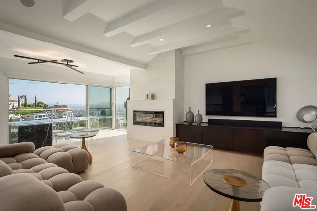 $10,500 | 1430 Miller Drive, Los Angeles, CA 90069