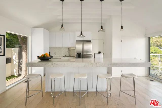 $10,500 | 1430 Miller Drive, Los Angeles, CA 90069