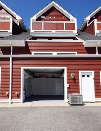 $729,000 | 3 Proprietors Drive, Unit 7, Marshfield, MA 02050