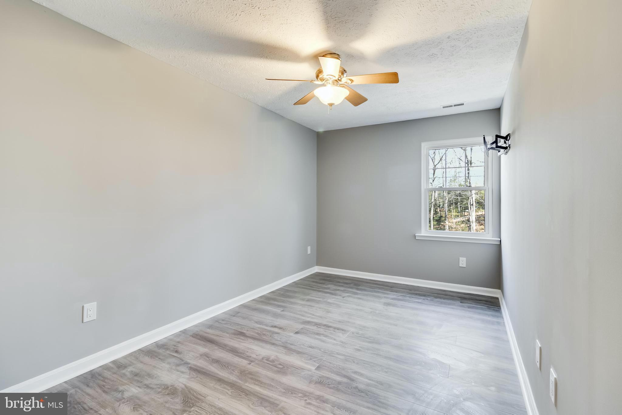 648 Santa Fe Trail Lusby, MD 20657 - Photo 33 of 58 Bedroom 3