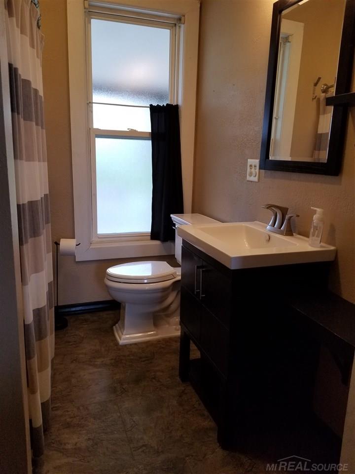 54 North Croswell Road Croswell, MI 48422 - Photo 23 of 42