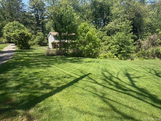 635 South Pascack Road Chestnut Ridge, NY 10977 - Photo 29 of 40