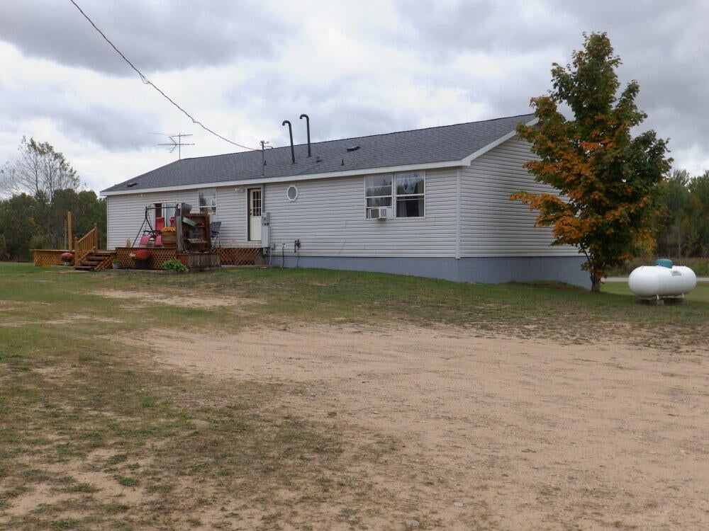 136 West Huffman Lake Road Vanderbilt, MI 49795 - Photo 48 of 50 Gallery Image 48