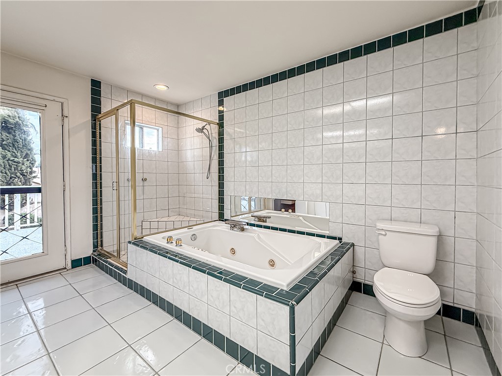 1814 Glenview Avenue Simi Valley, CA 93063 - Photo 16 of 22