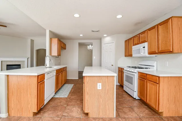 $2,180 | 23831 Shaw Perry Lane, Katy, TX 77493