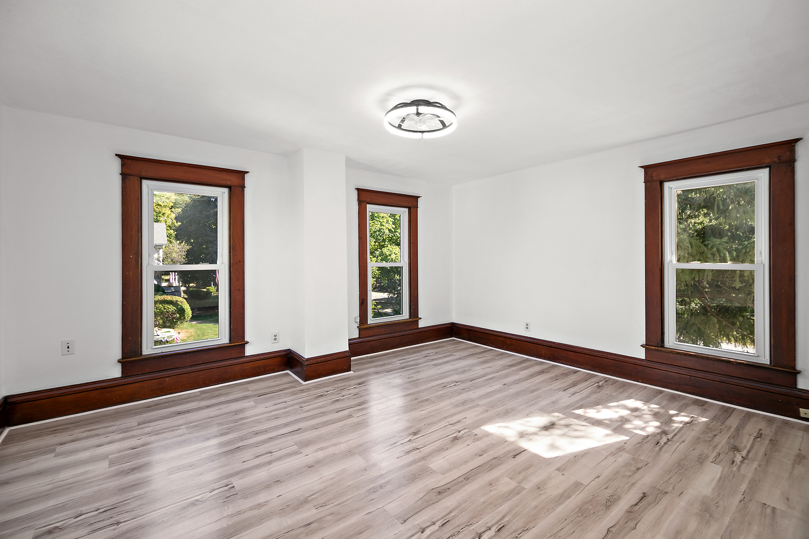 205 East Jeffery Street Cullom, IL 60929 - Photo 12 of 24